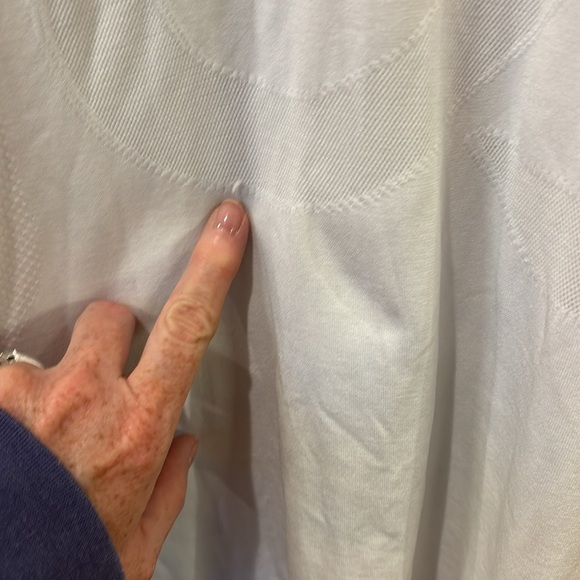 CRZ Yoga White Long Sleeve Athletic Top Sz M Gym Running Walking - Picture 2 of 4